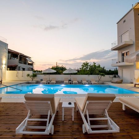 Ennea Suites-Earth Suite Flambouras Exterior foto